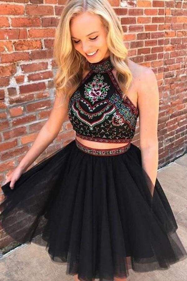 A-line Halter White Tulle Two Piece Homecoming Dress With Embroidery GM04