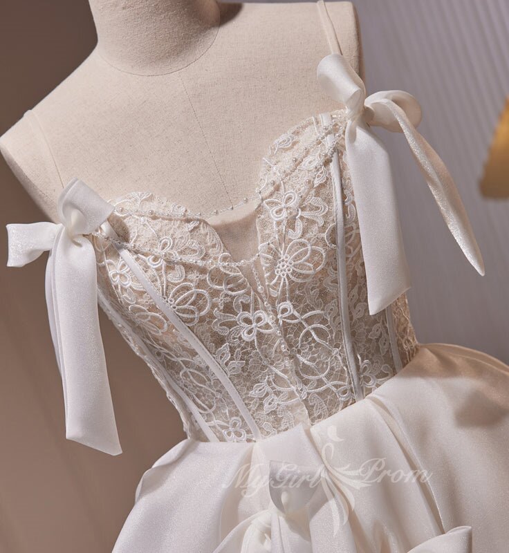 chic spaghetti straps homecoming dress with lace short party dress with bowknot