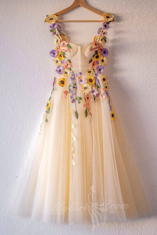 Embroidery Floral Corset Homecoming Dress Tulle Tea Length Prom Dresses