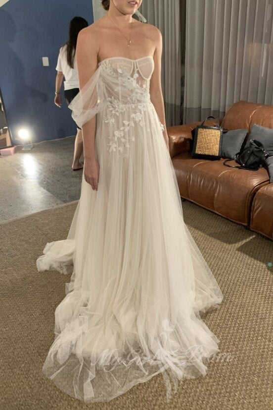 Romantic A-Line Sweetheart Appliques Tulle Boho Corset Wedding Dresses PW604