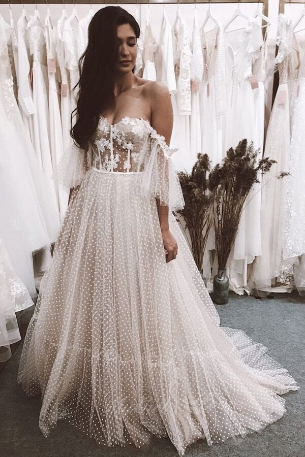 Romantic A-line Polka Dot Wedding Dress Tulle Appliques Bridal Gown PW595