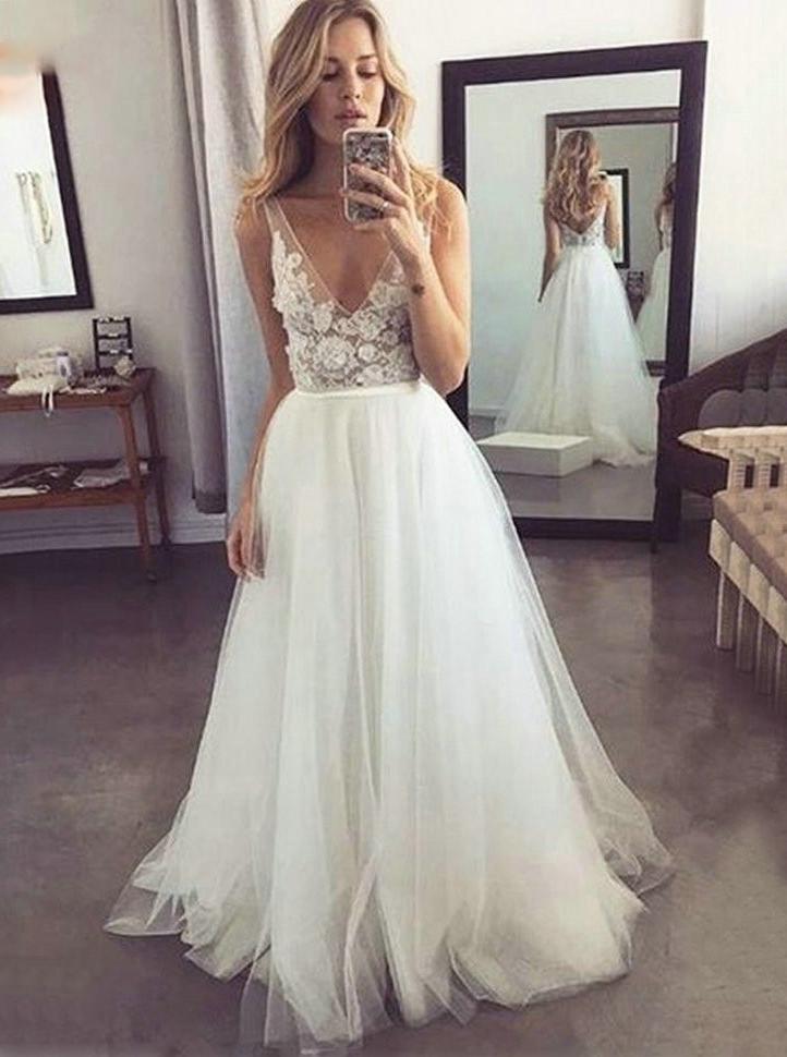 Custom Made V-neck Tulle Beach Wedding Dresses With Appliques PW130