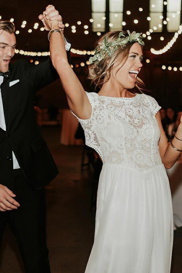 bohemian a line bateau keyhole back lace chiffon wedding dresses