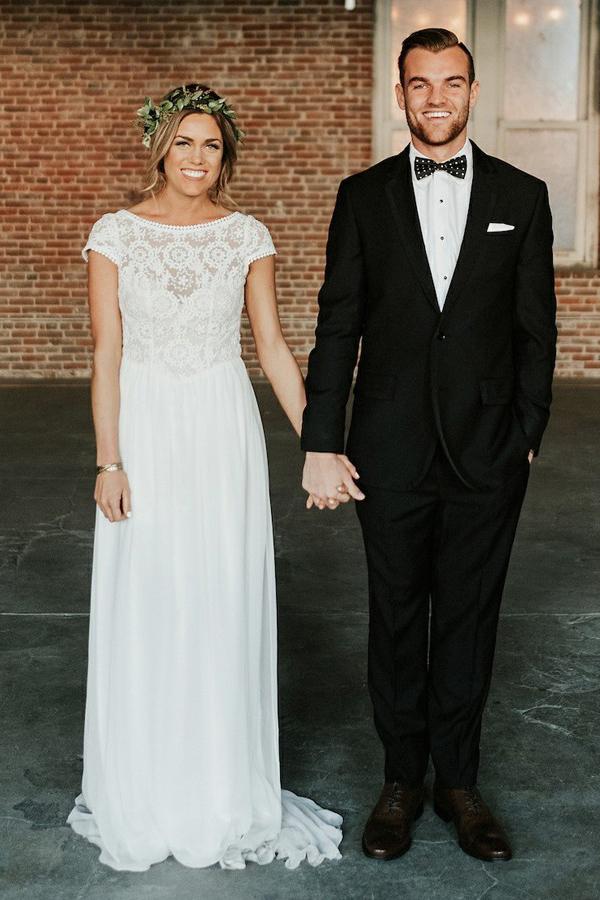 bohemian a line bateau keyhole back lace chiffon wedding dresses