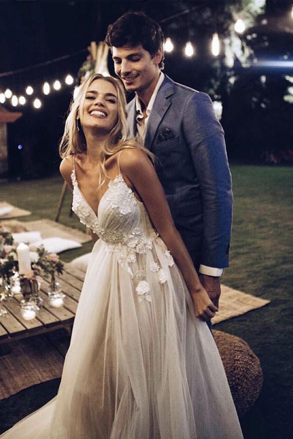 tulle appliques garden spaghetti wedding dresses with sweep train