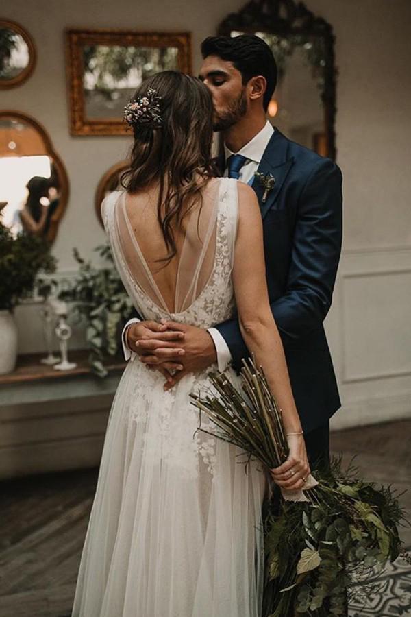 a line v neck tulle long wedding dress with lace appliques