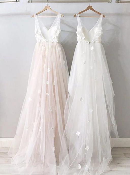 A-line V-neck Beach Wedding Dresses Backless Bridal Gown With Appliques PW125