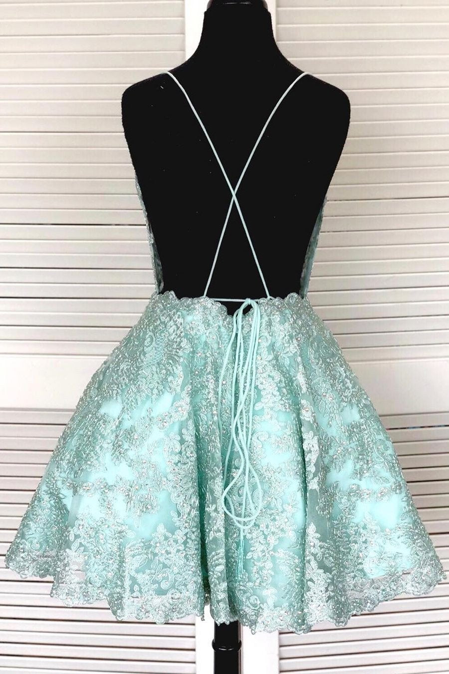 spaghetti straps mint green short lace backless homecoming dresses