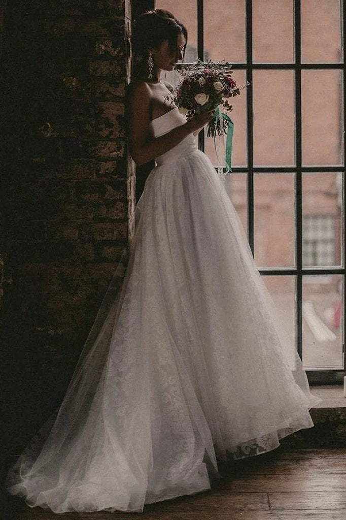 Simple Strapless Lace Wedding Dress Beach Bridal Gown With Slit PW119