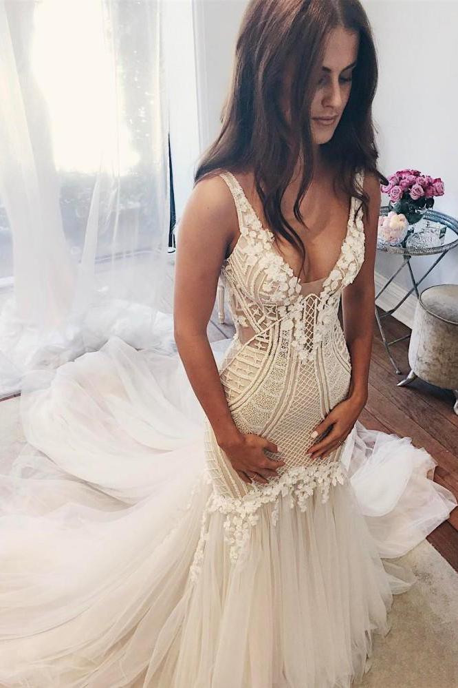 Gorgeous Ivory Tulle Mermaid V-Neck Lace Backless Wedding Dresses PW147