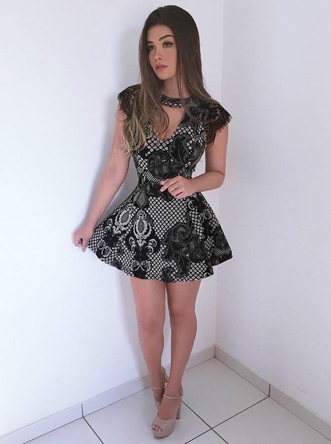 jewel cutout lace short homecoming dress cap sleeve black appliques mini party dress