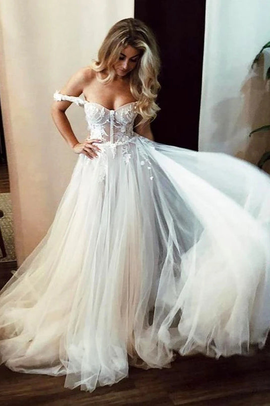off shoulder sweetheart beach wedding dress with lace appliques