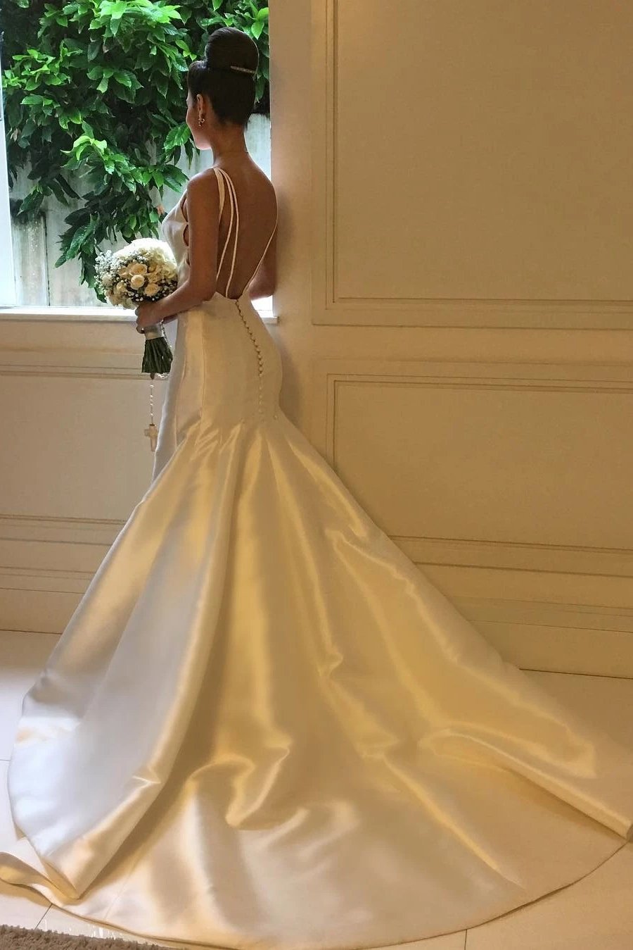 Round neck backless simple satin mermaid wedding dresses gw696