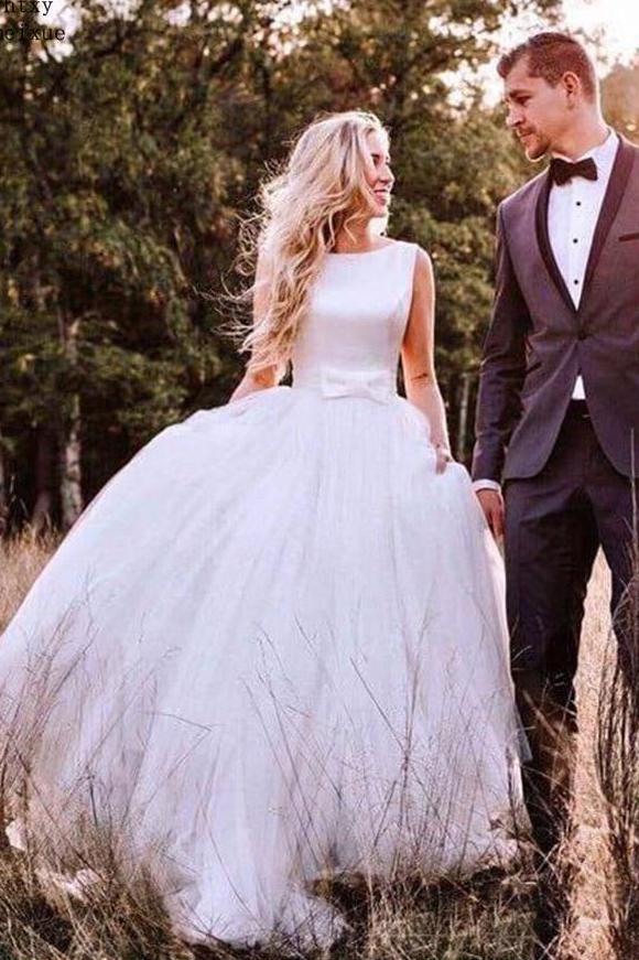 Elegant round neck v-back tulle ivory wedding dresses with bowknot mg665