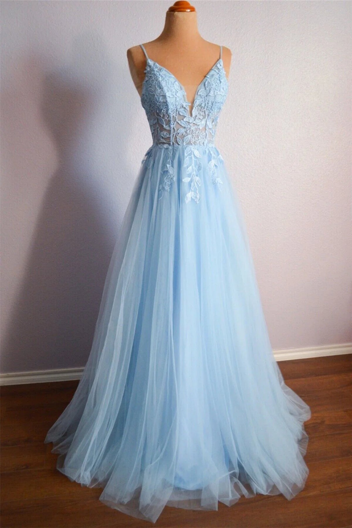 sky blue tulle a line v neck lace long prom dresses graduation evening dress