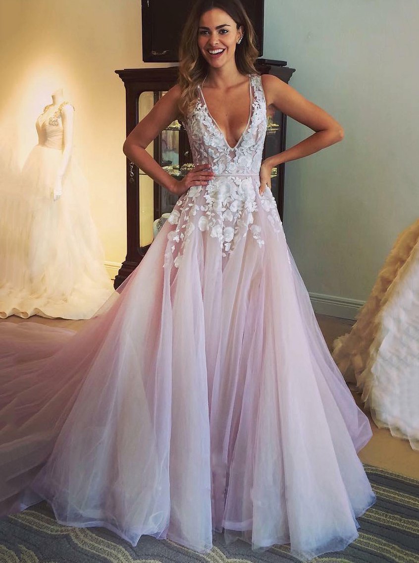 floral appliques blush tulle wedding dress plunging neckline bridal gown