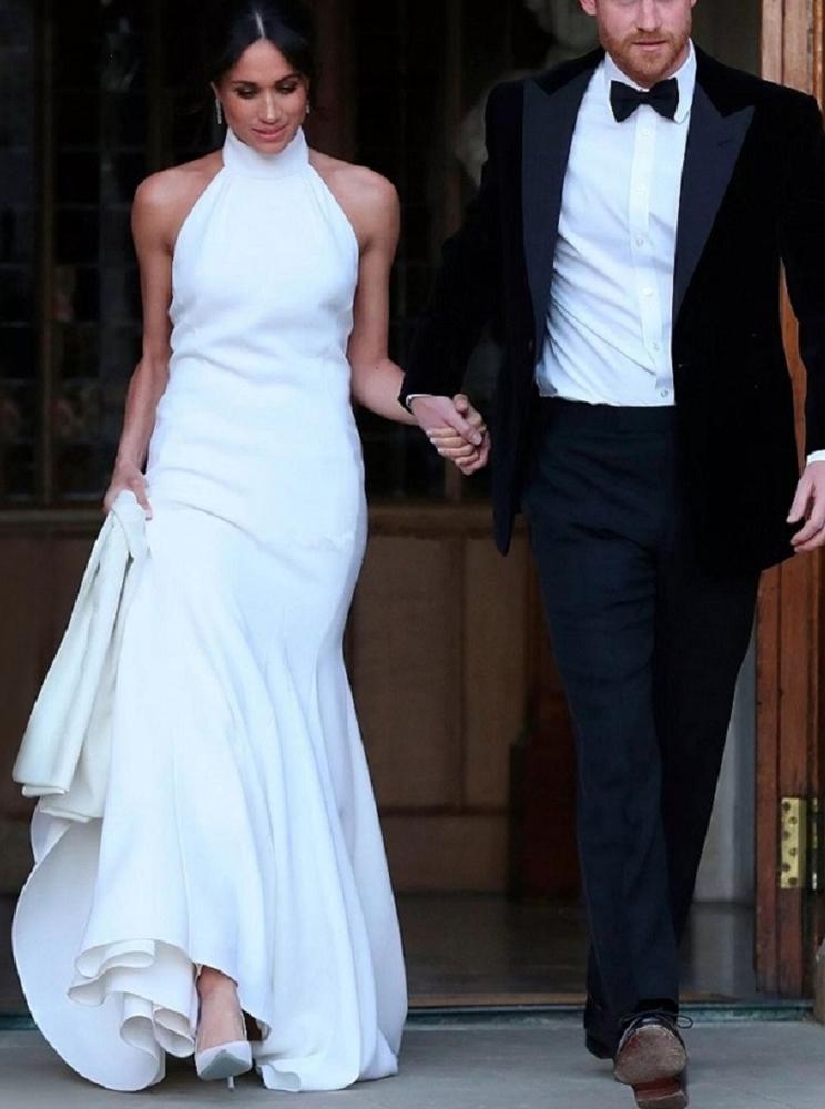 Elegant Halter Sheath Simple Sleeveless Wedding Dresses PW75