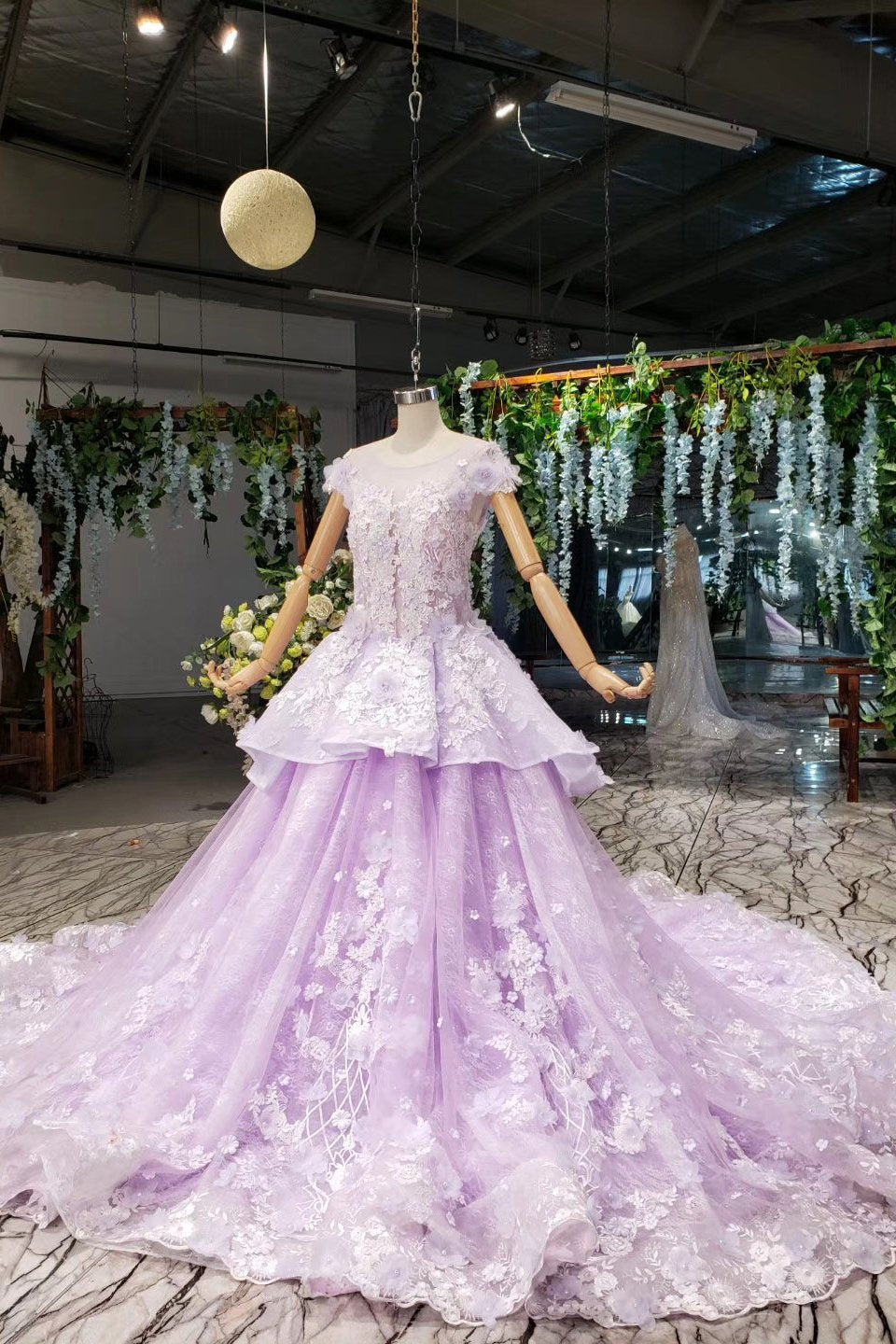 Lilac quinceanera dresses ball gown vintage wedding dress with appliques beading mg126