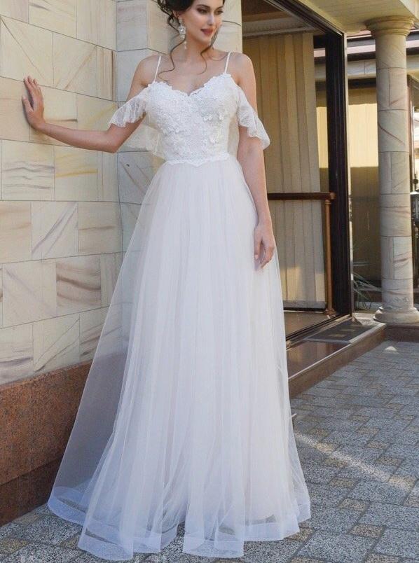 spaghetti straps lace dropped sleeves flowy backless tulle beach wedding dress
