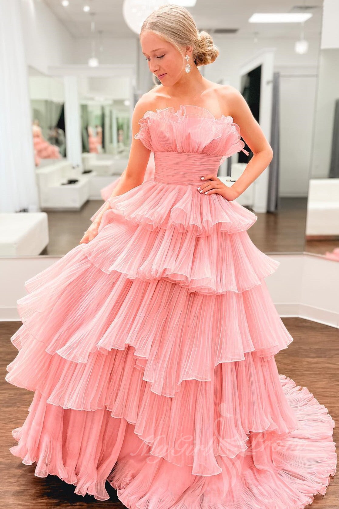 A-line Ruffles Black Tulle Long Prom Dresses, Layered Formal Gown GP518