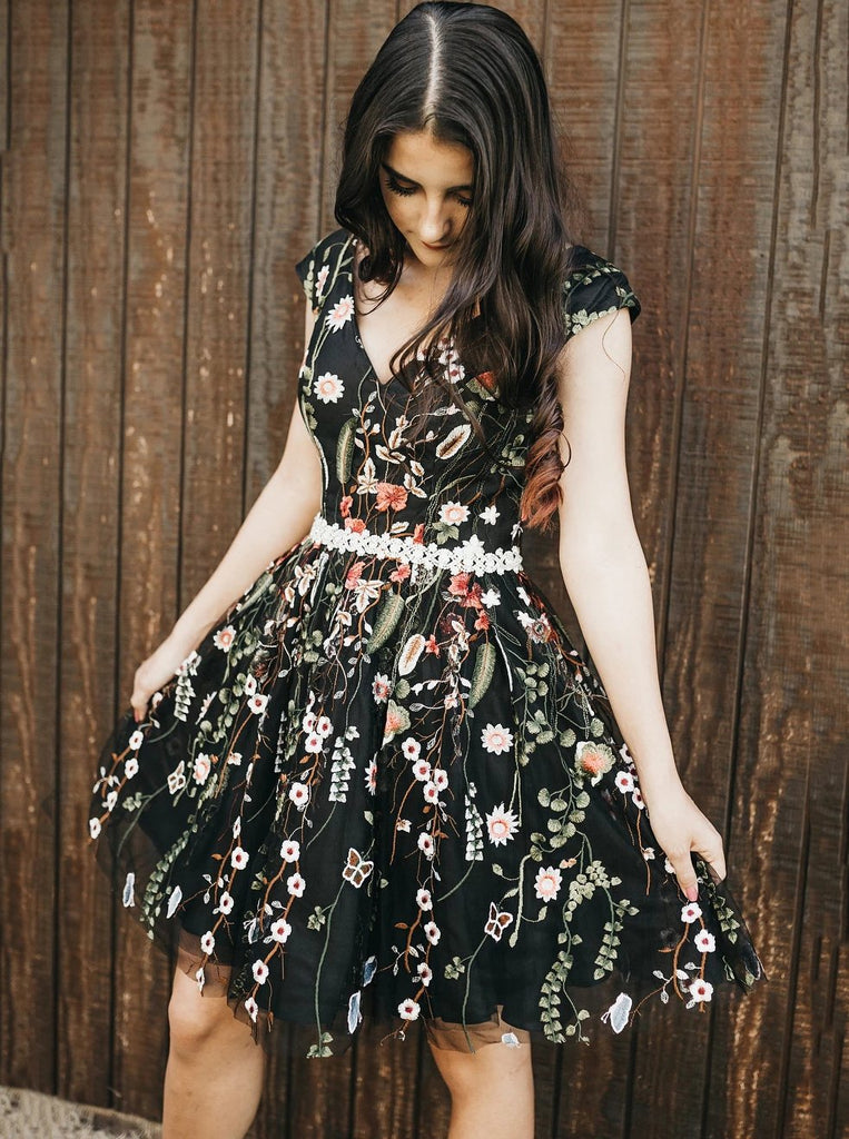 black v neck embroidery floral short prom homecoming dress with beaded waist