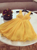Chic A-line Yellow V-neck Short Homecoming Dresses Graduation Dress GM09