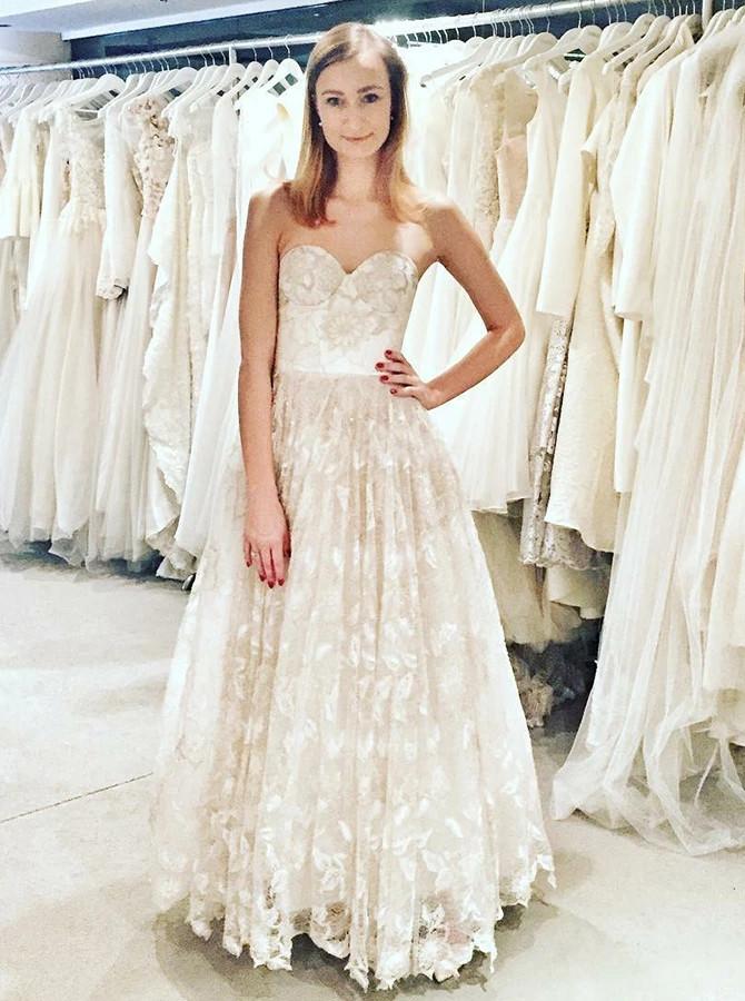 A-Line Sweetheart Sleeveless Floor Length Lace Wedding Dress PW31