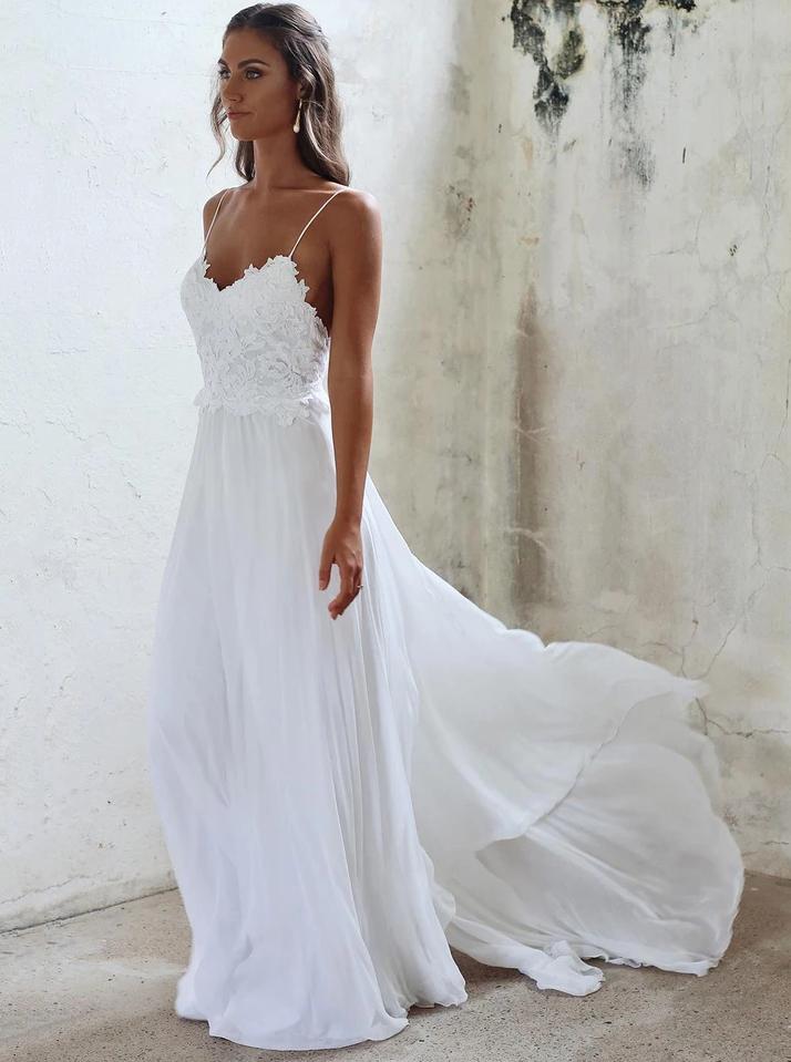 Simple Chiffon Beach Wedding Dresses Backless Wedding Gown With Lace PW105