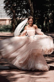 Fairy-tales strapless wedding dresses 3d flowers puff sleeves bridal gowns mg675