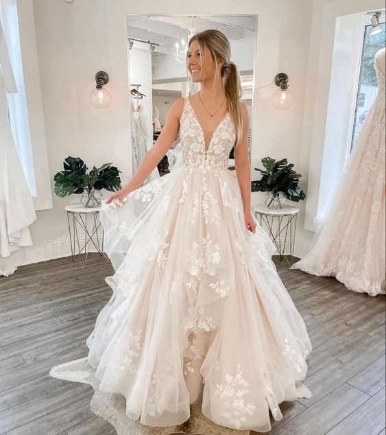 Elegant V Neck Tulle Prom Dresses, Princess Long Wedding Dresses PW469