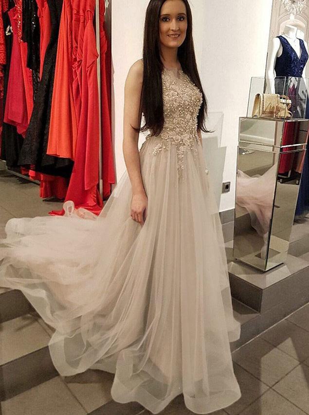 A-line Tulle Scoop Neck Long Prom Dress With Beading Appliqued MP334