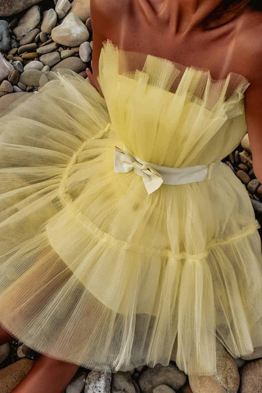 simple a line yellow tulle strapless short prom dress homecoming dresses