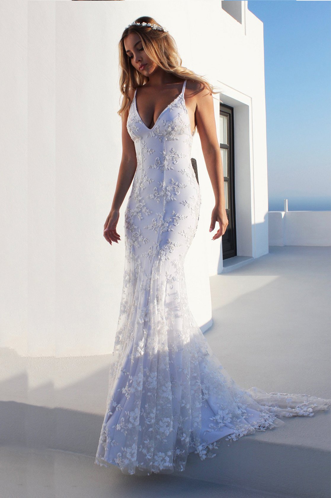 fancy backless mermaid wedding dress white spaghetti straps tulle pw259