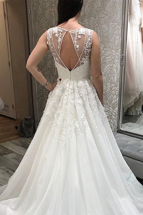 elegant a line sleeveless beach long wedding dresses with lace applique