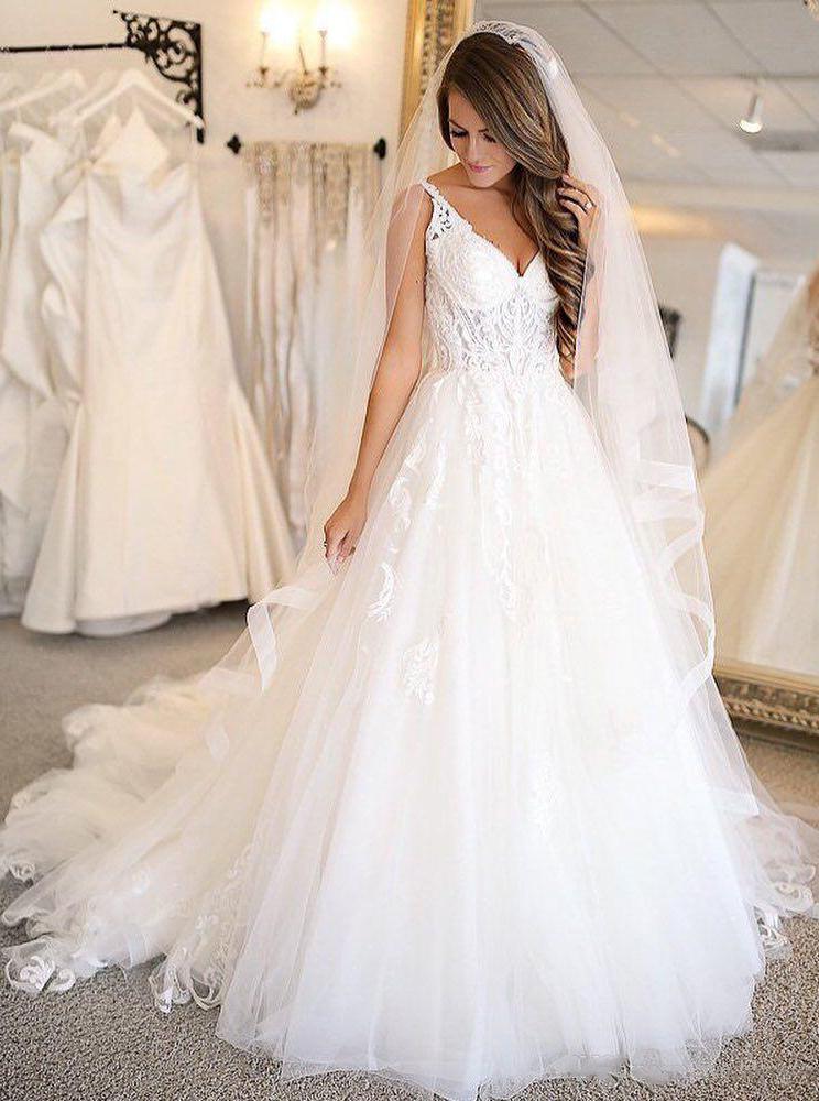 elegant a line tulle wedding dress spaghetti straps with appliques
