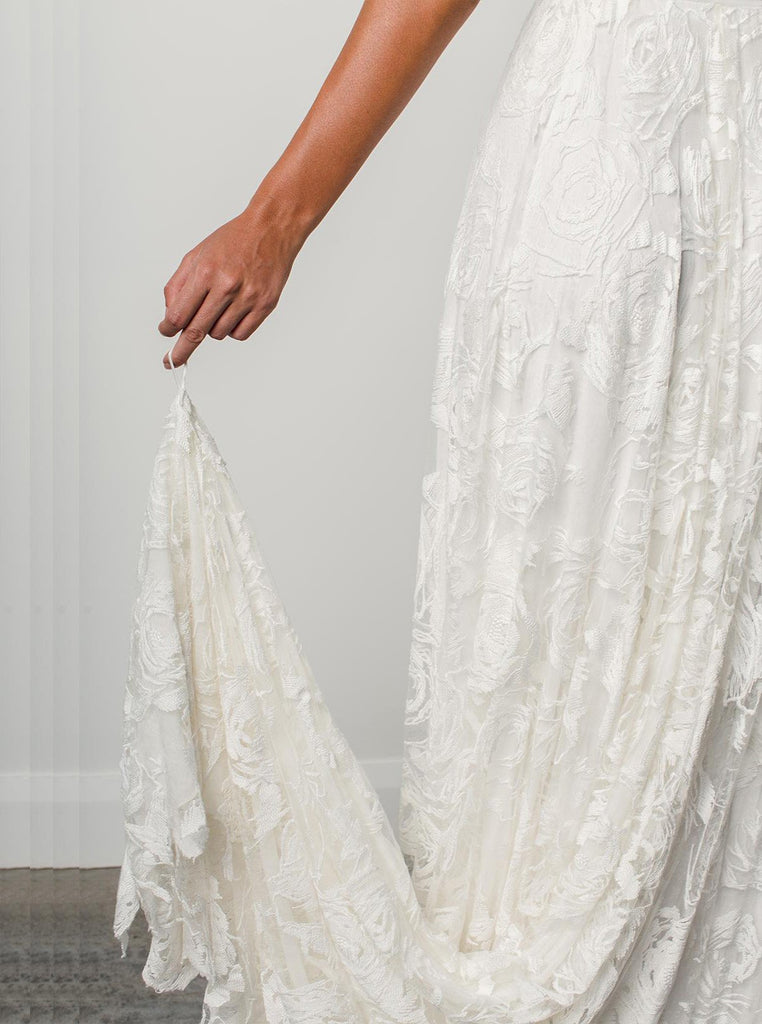 lace spaghetti straps cross back plus size backless beach wedding dress
