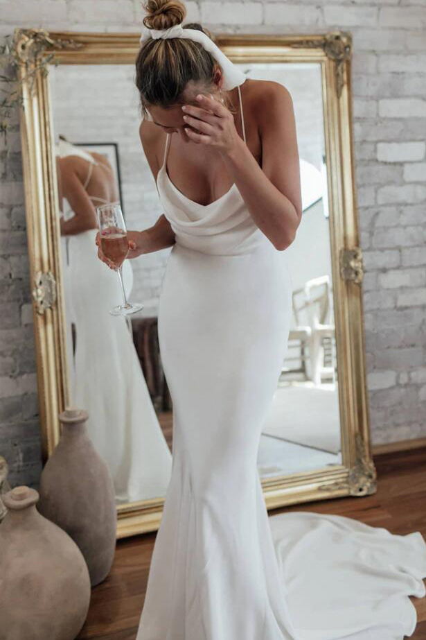 Sexy Backless Mermaid Beach Wedding Dresses, Simple Bridal Gown PW517
