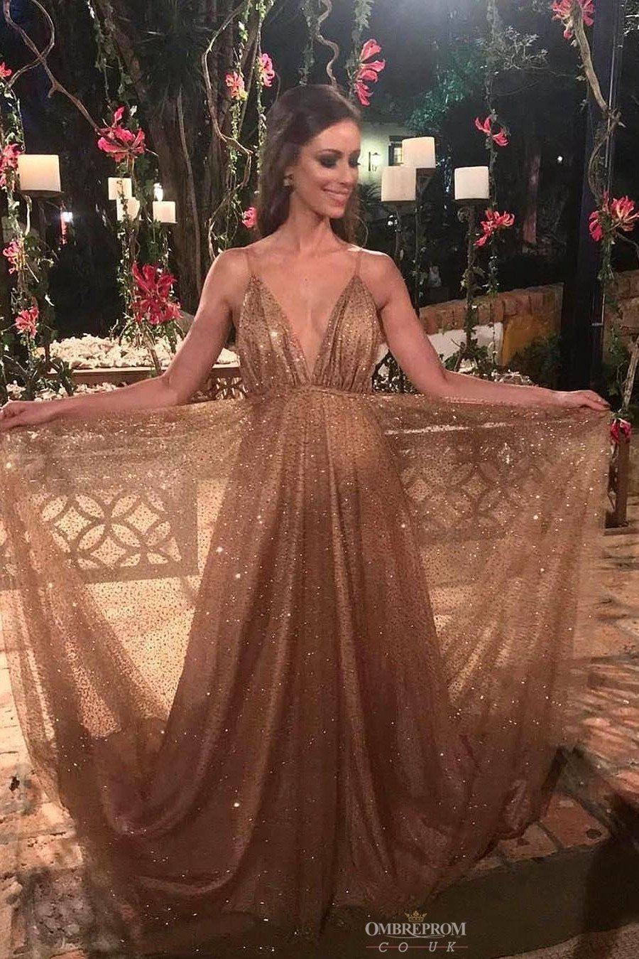 sparkly long prom dress spaghetti v neck backless sequin evening gown