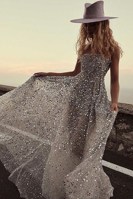 Stunning Sparkle Wedding Dresses Strapless Sequined Bridal Gown