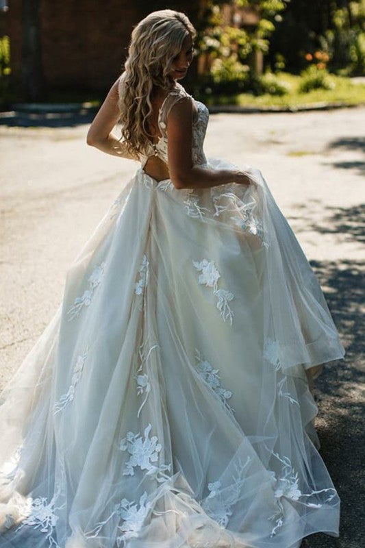 Tulle Open Back Beach Wedding Dresses Lace Applique Princess Bridal Gown PW499