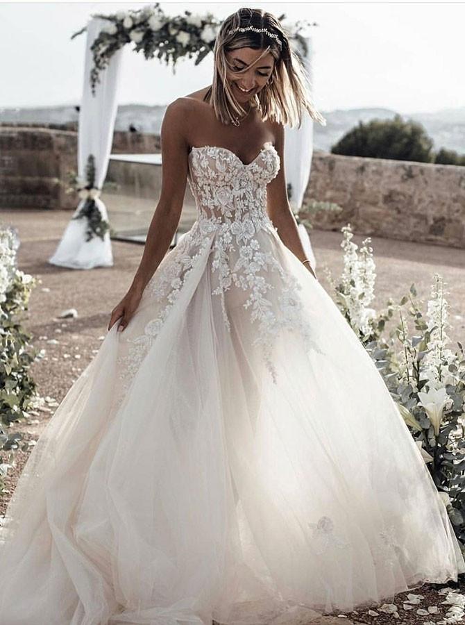 a line sweetheart tulle beach wedding dress with appliques